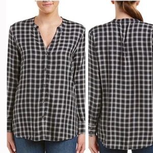 Soft Joie Plaid Roll tab sleeve blouse XS Black White V neck